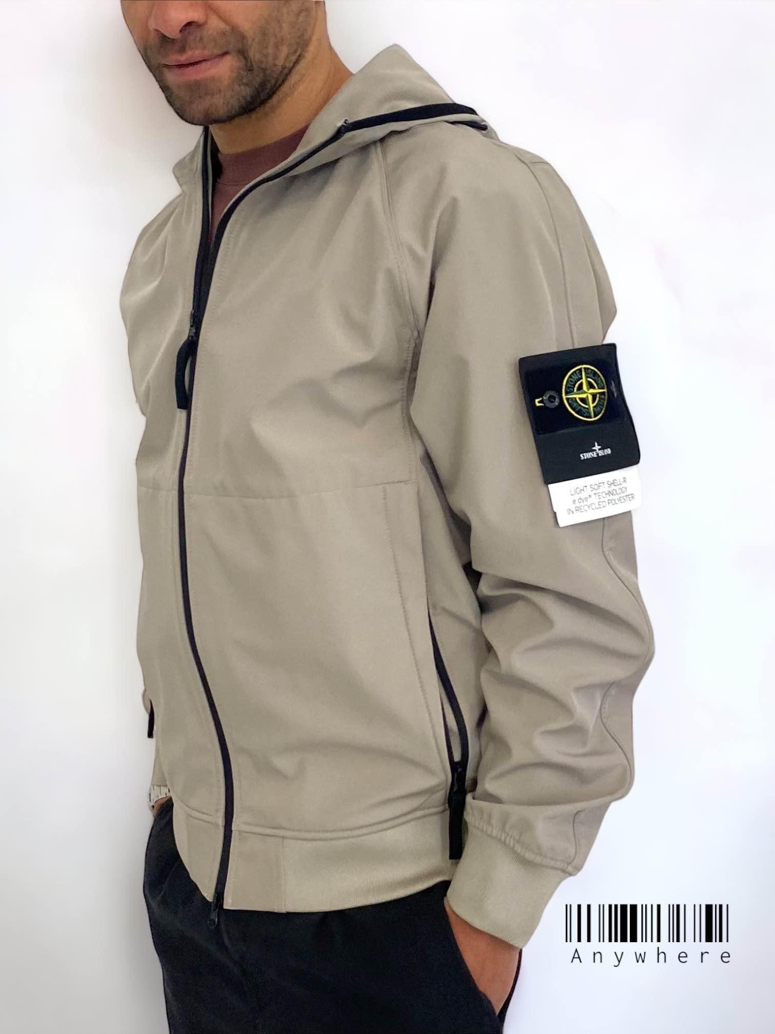 STONE ISLAND JACKET LIGHT SOFT SHELL-R – Anywhere – Outfit